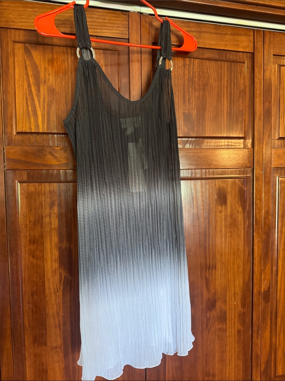 NWT Black to White swimsuit coverup